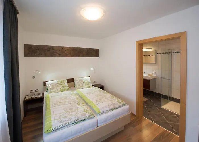 Neumayer * Фихофен